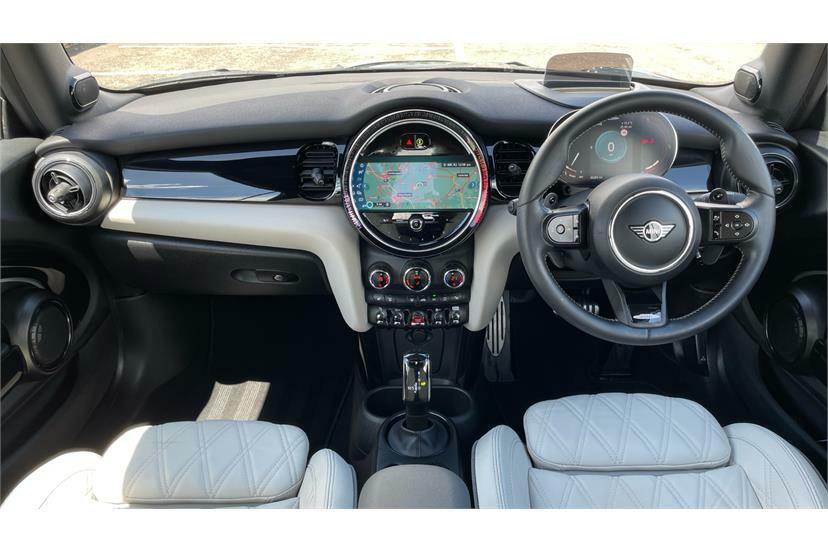 Mini Convertible 2.0 John Cooper Works Black #3