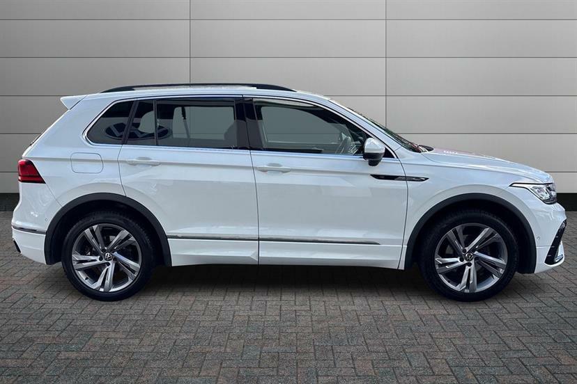 Volkswagen Tiguan 1.5 Tsi 150 R-line Edition Dsg White #4