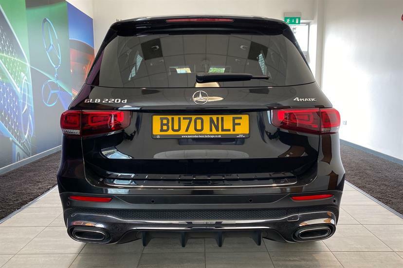 Mercedes-Benz GLB Class Glb 220 Amg Line Premium D 4Matic White #16