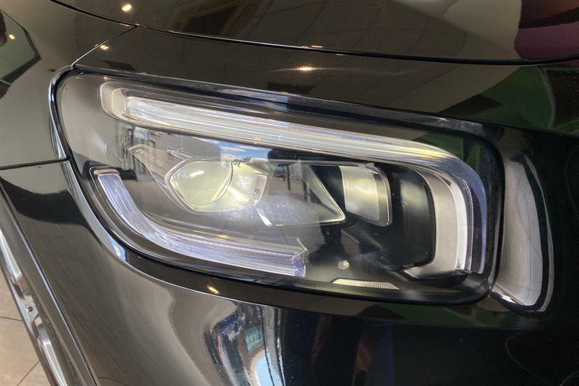 Mercedes-Benz GLB Class Glb 220 Amg Line Premium D 4Matic White #27