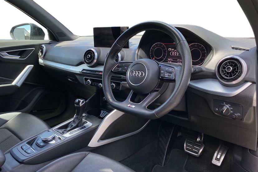 Audi Q2 40 Tfsi Quattro Black Edition S Tronic Blue #5
