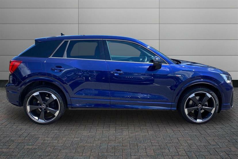 Audi Q2 40 Tfsi Quattro Black Edition S Tronic Blue #3