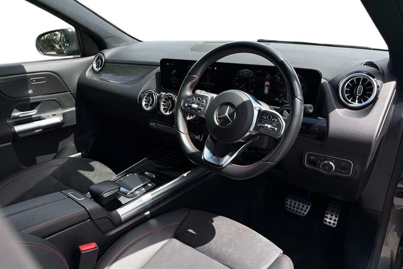 Mercedes-Benz GLA Class 200 Amg Line Premium Grey #4