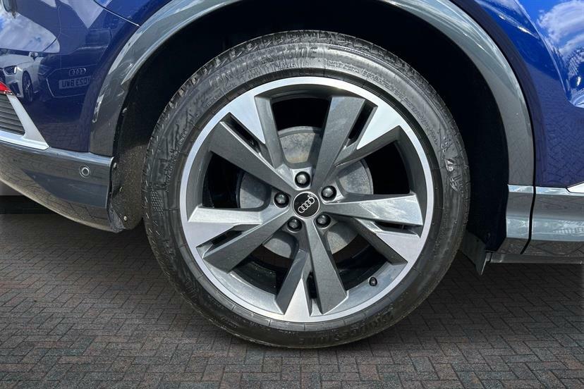 Audi Q4 E Tron 150Kw 40 82Kwh S Line Cstech Pack Blue #5
