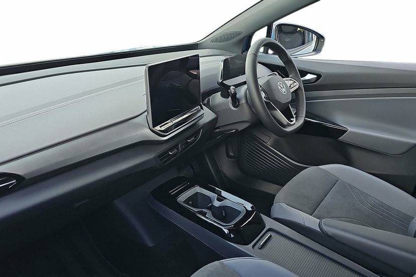 Volkswagen ID.4 Pure 52Kwh Match Suv 170 Ps DA26KVB Blue #2