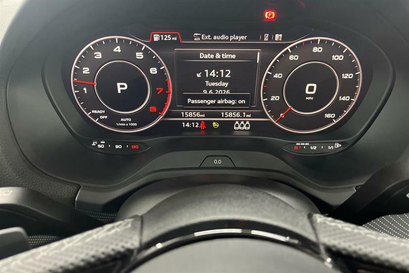 Audi Q2 35 Tfsi Black Edition S Tronic Tech Pro Red #6