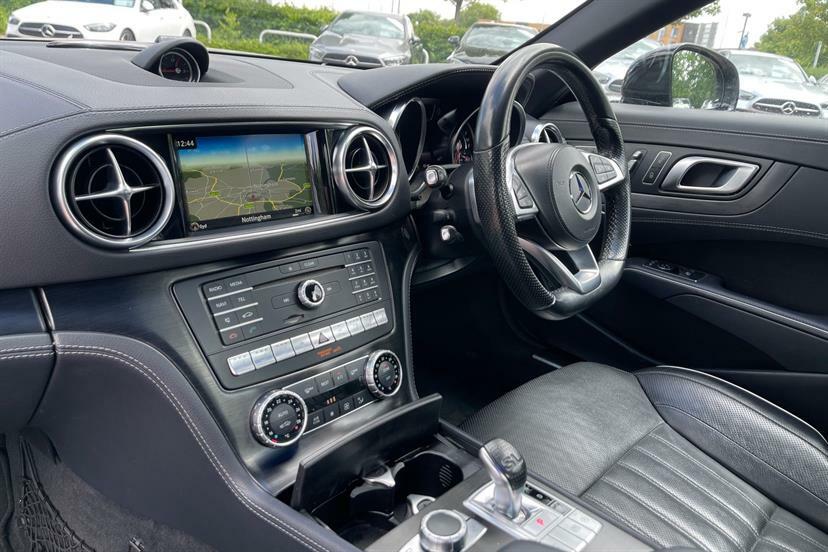 Mercedes-Benz SL Class Amg Line Black #39