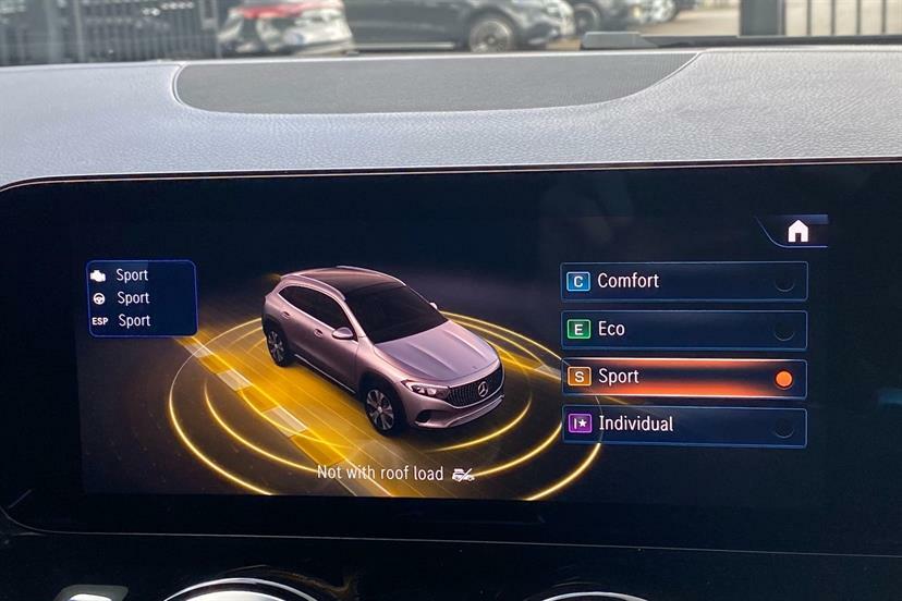 Mercedes-Benz EQA Eqa 250 70.5Kwh Amg Line Premium Plus Suv E  #35