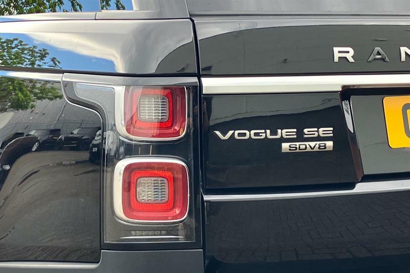 Land Rover Range Rover V6 Vogue Se Red #22