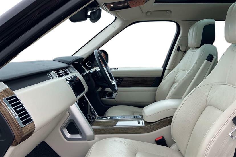Land Rover Range Rover 4.4 Sdv8 Vogue Se Black #2