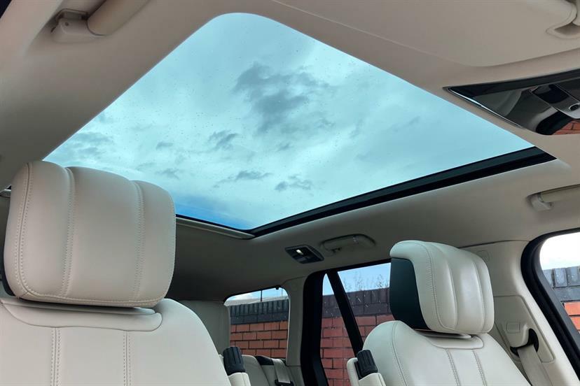 Land Rover Range Rover V6 Vogue Se Red #53