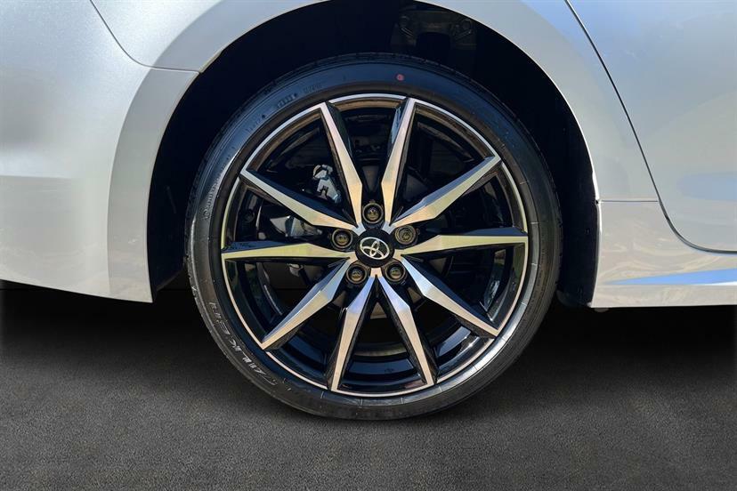 Toyota Corolla 2.0 Hybrid 178 Gr Sport Cvt Black #5