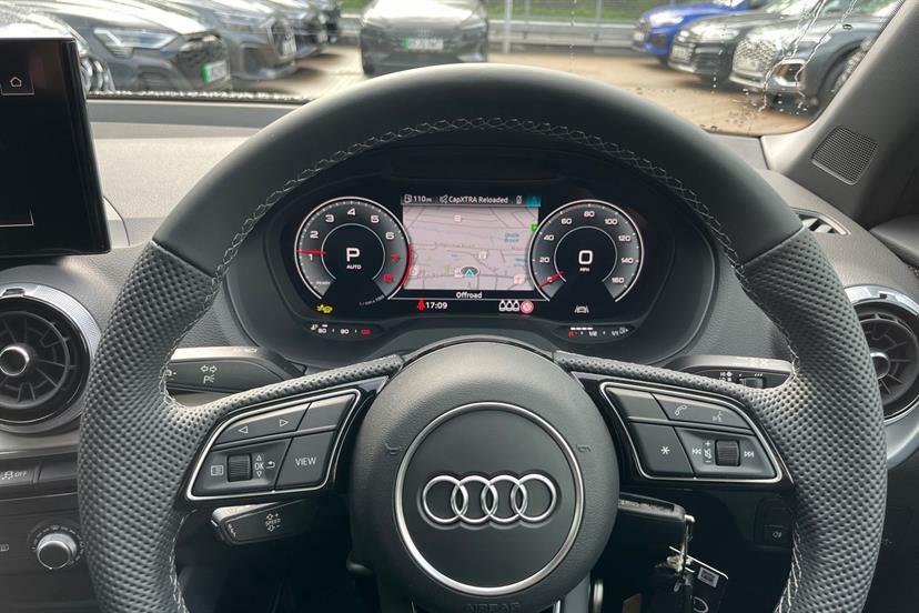 Audi Q2 35 Tfsi Black Edition S Tronic Tech 2026 Grey #18