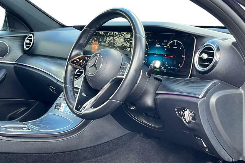 Mercedes-Benz E Class E220d 200 Amg Line Premium 9G-tronic Blue #5
