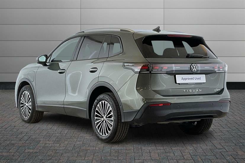 Volkswagen Tiguan 1.5 Tsi Ehybrid Match Dsg Green #3
