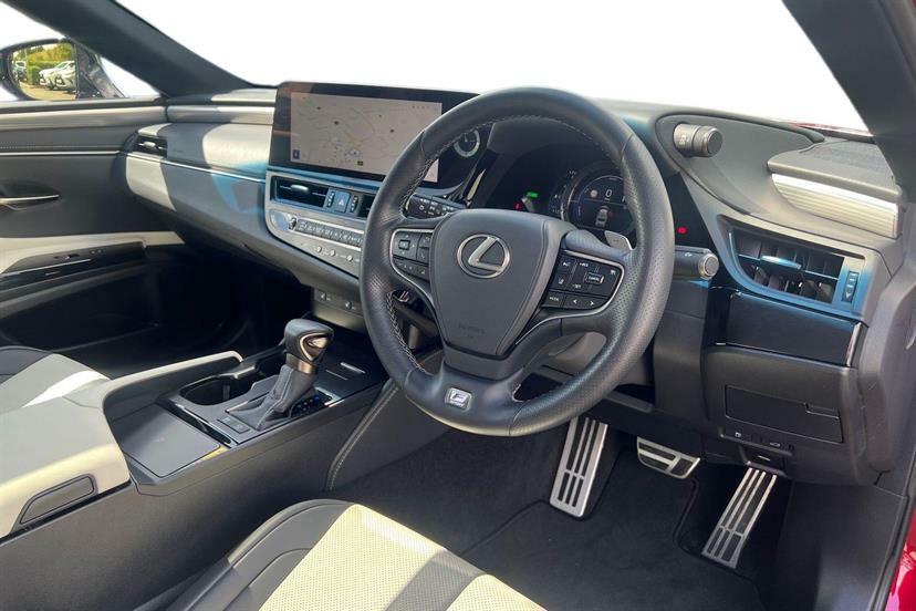 Lexus ES 300H 2.5 F-sport Cvt Red #5