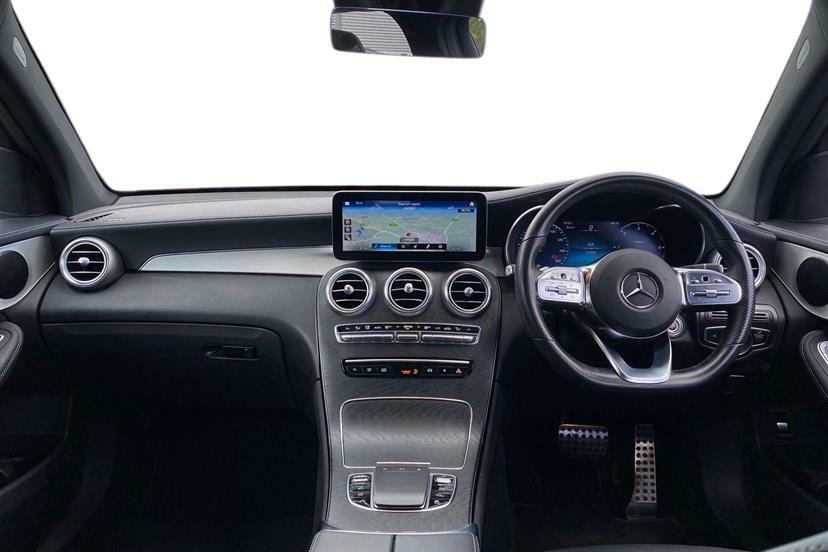 Mercedes-Benz GLC Class 220D 4Matic Amg Line Premium 9G-tronic Black #6