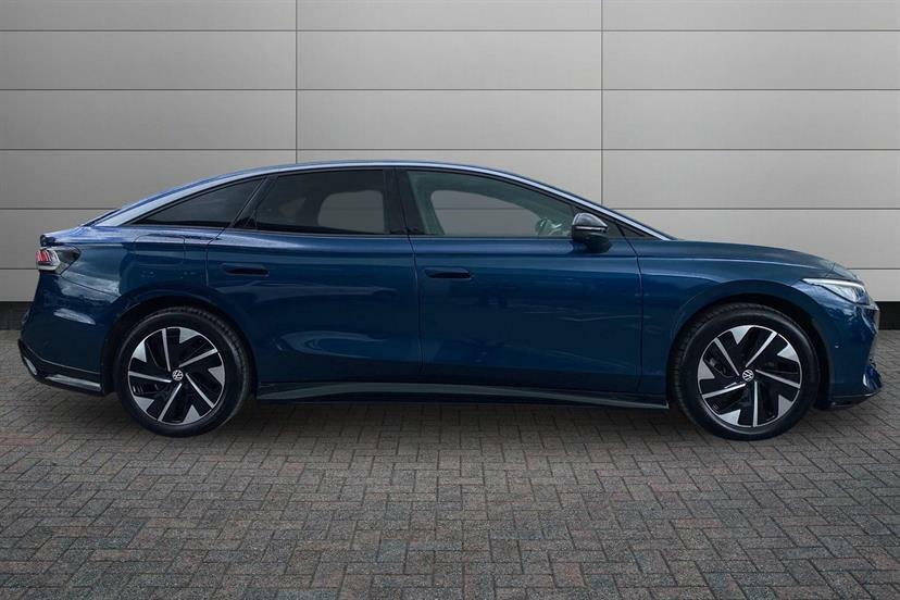 Volkswagen ID.7 210Kw Match Pro Plus 77Kwh Blue #4
