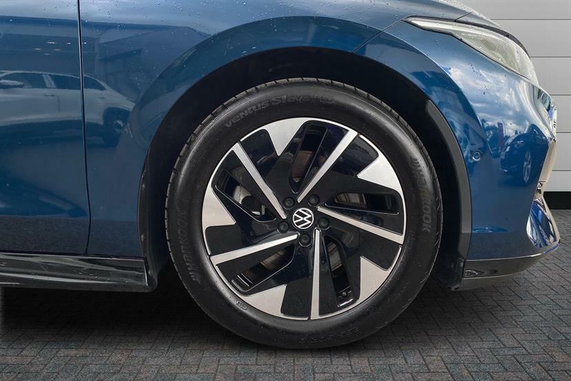 Volkswagen ID.7 210Kw Match Pro Plus 77Kwh Blue #5