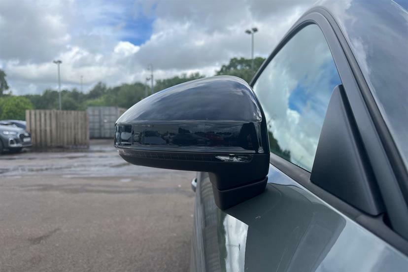 Audi TT 40 Tfsi Black Edition S Tronic Tech Pack Red #18