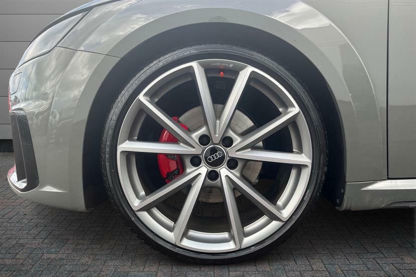 Audi TT 40 Tfsi Final Edition S Tronic Cs Pack Grey #4