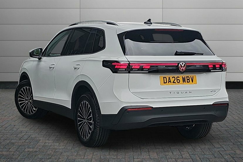Volkswagen Tiguan 1.5 Etsi Mhev Match Suv Hybrid Dsg 130 DA26WBV White #3