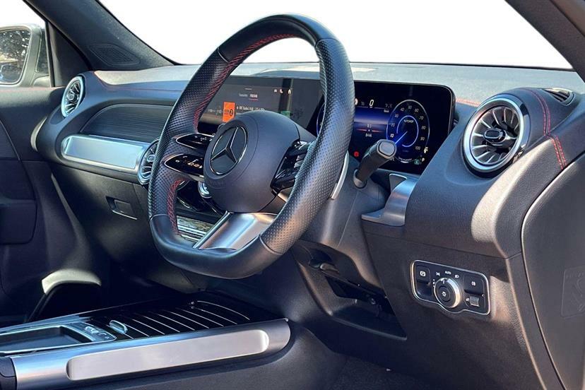 Mercedes-Benz EQB 250 140Kw Amg Line Premium 70.5Kwh Black #5