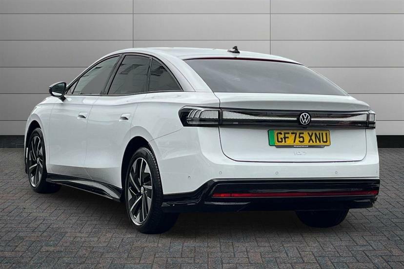 Volkswagen ID.7 210Kw Match Pro Plus 77Kwh White #3