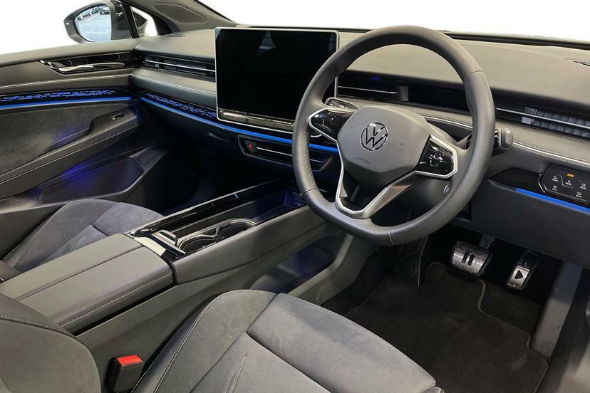 Volkswagen ID.7 210Kw Match Pro Plus 77Kwh White #5
