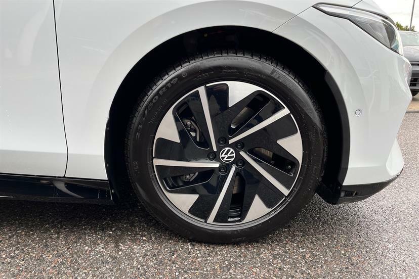 Volkswagen ID.7 Pro S Match 86Kwh Pro S 286Ps 1-Speed 5 Black #38