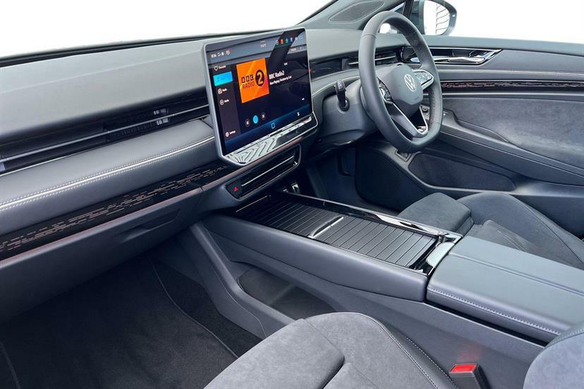 Volkswagen ID.7 210Kw Match Pro Plus 77Kwh Black #2