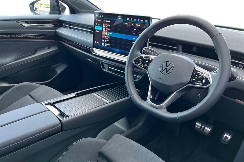 Volkswagen ID.7 210Kw Match Pro Plus 77Kwh Black #6