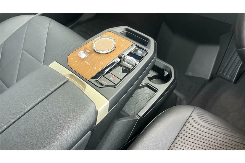 BMW iX Ix Xdrive40 M Sport Black #10