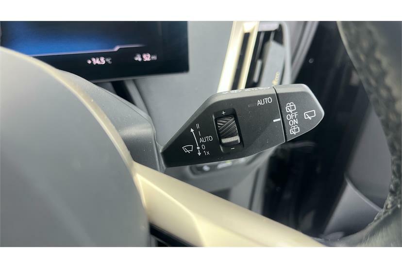BMW iX Ix Xdrive40 M Sport Black #28
