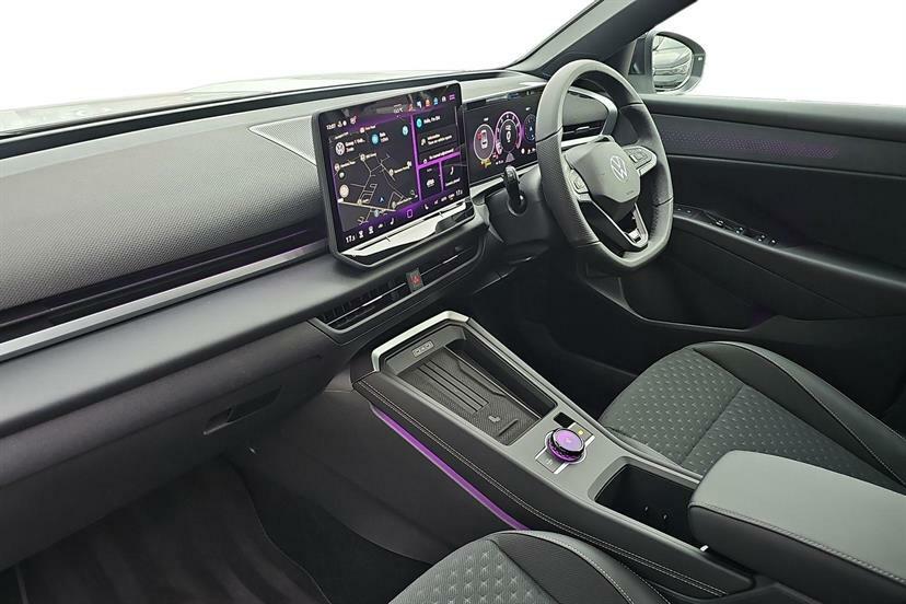 Volkswagen T-Roc 1.5 Etsi 150 R-line Dsg White #2