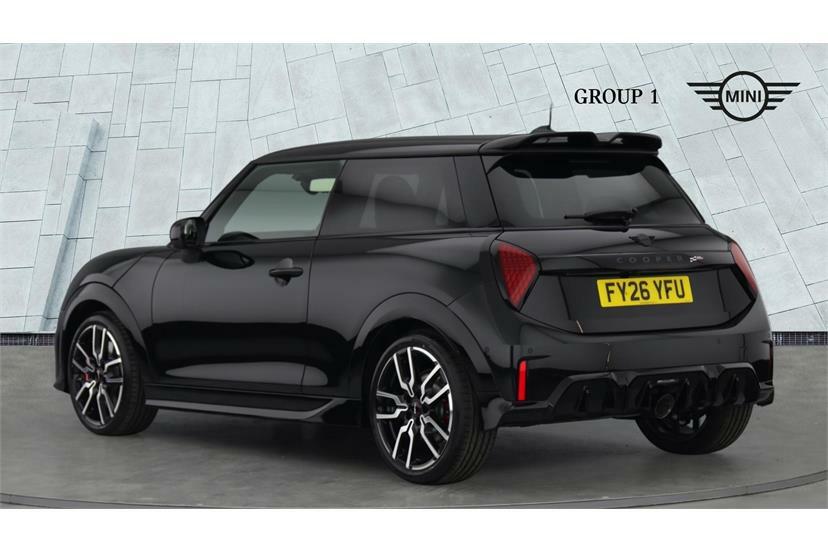 Mini Hatch 2.0 John Cooper Works Black #2