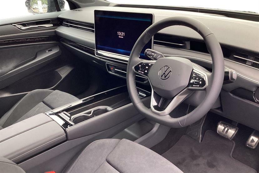Volkswagen ID.7 210Kw Match Pro Plus 77Kwh Black #5