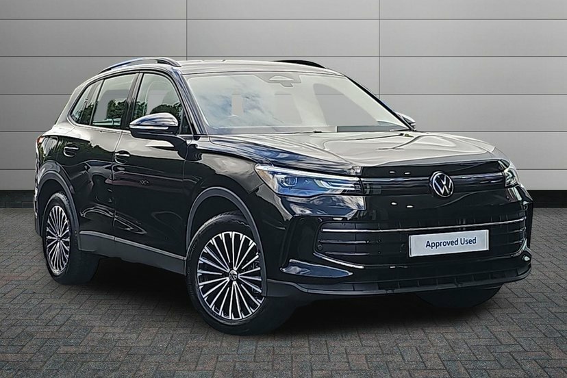 Volkswagen Tiguan 1.5 Etsi 150 Life Dsg DA26XYR Black