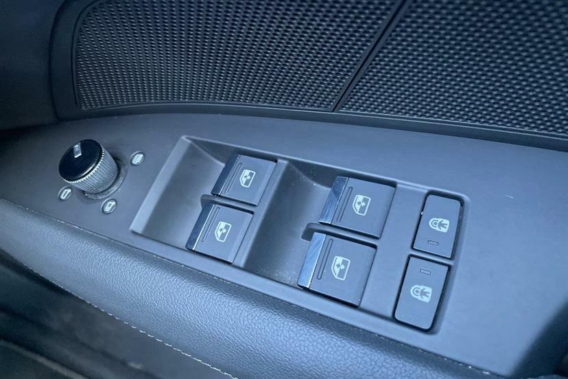 Audi E Tron GT 390Kw Quattro 93Kwh Grey #24