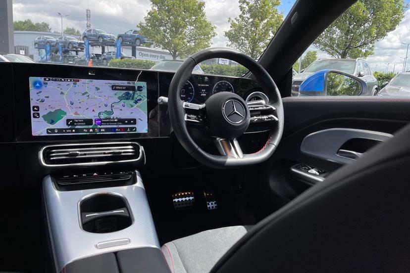Mercedes-Benz CLA Class 200 Sport Executive Tip White #29