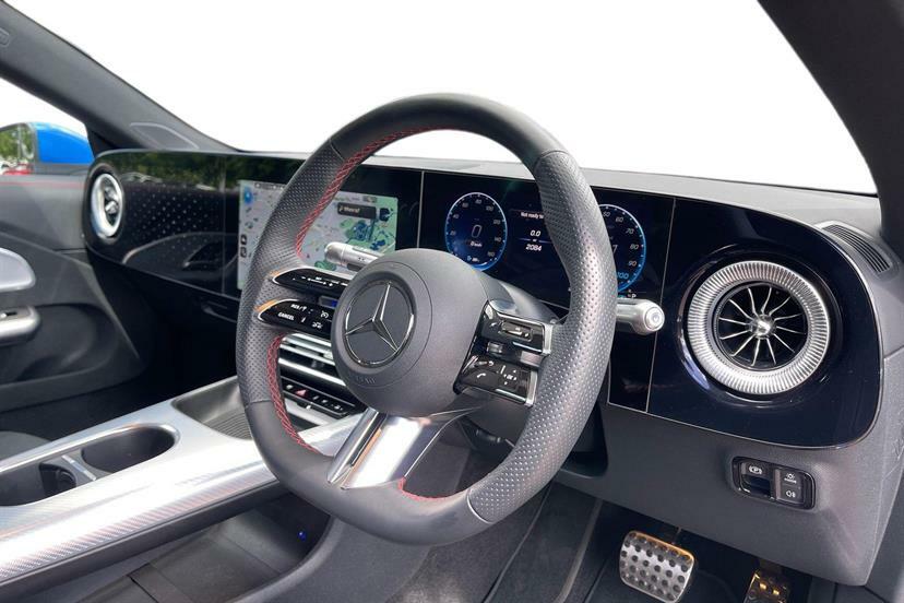 Mercedes-Benz CLA Class 200 Sport Executive Tip White #5