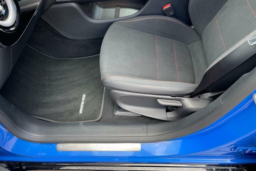 Mercedes-Benz CLA Class 200 Sport Executive Tip White #27