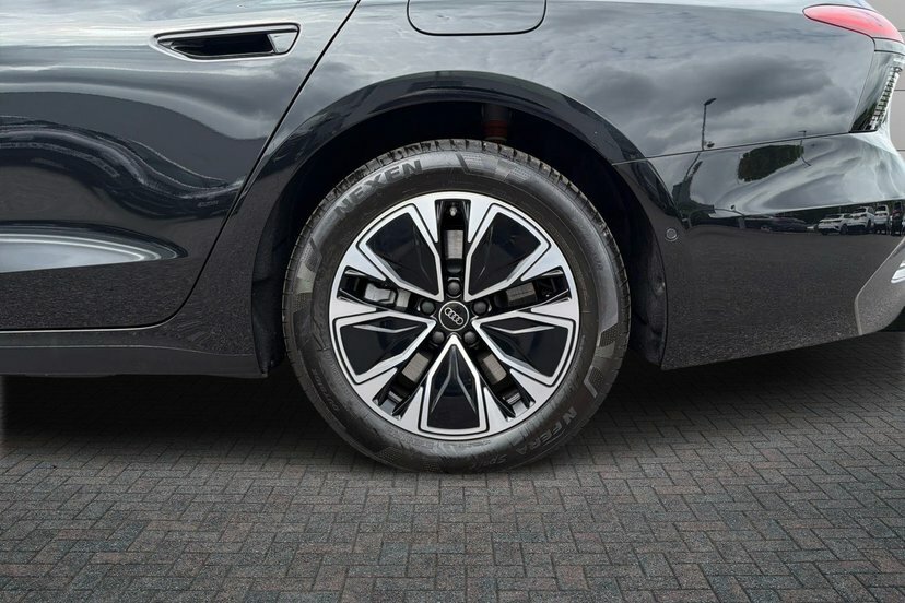 Audi A6 Saloon 2.0 Tdi Sport Saloon S Tronic Quattro EK26CXD Black #5