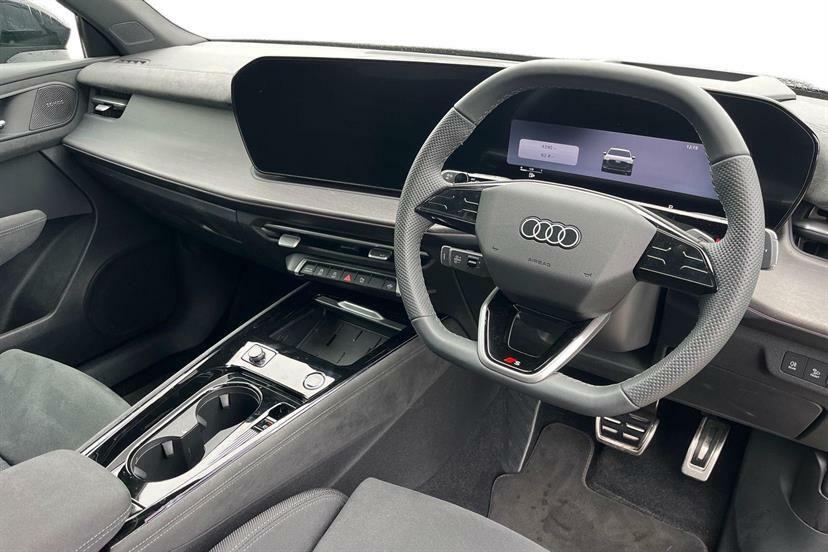 Audi Q3 1.5 Tfsi Edition 1 S Tronic Soundvision Black #6