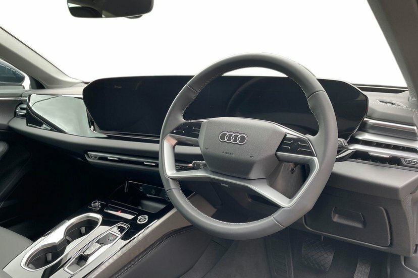 Audi A6 Avant 2.0 E-hybrid 25.9Kwh Sport Estate Plug- VK26TXD Blue #6