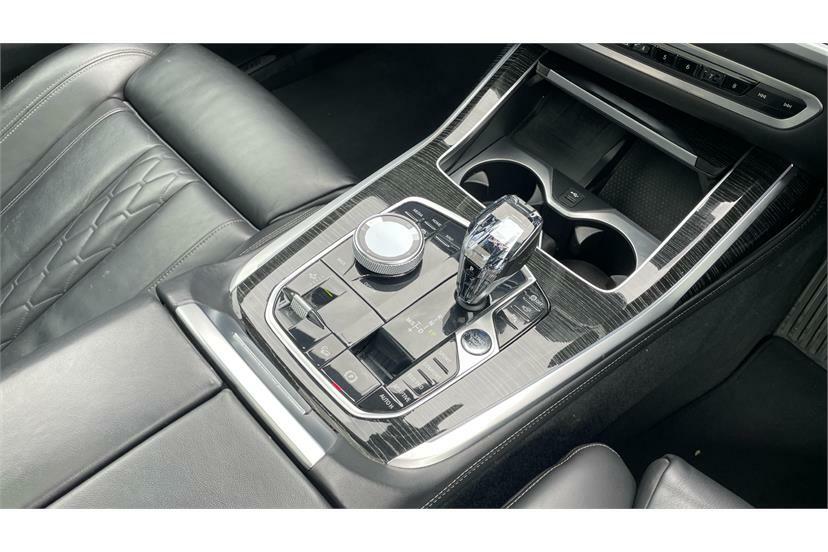BMW X7 Xdrive40i M Sport Step Grey #9