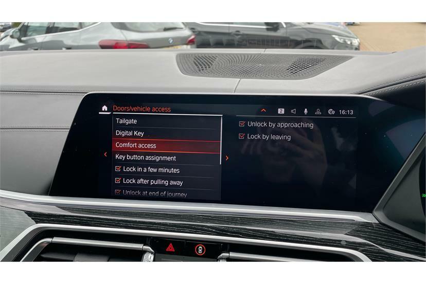BMW X7 Xdrive40i M Sport Step Grey #32