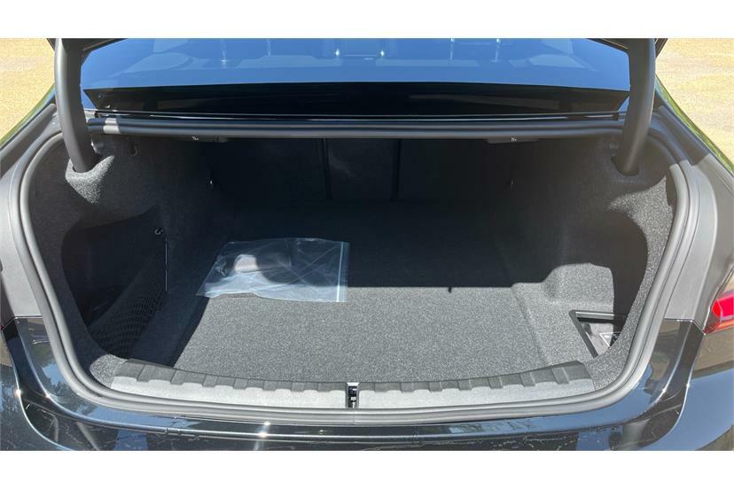 BMW 3 Series 320I M Sport Step Black #12