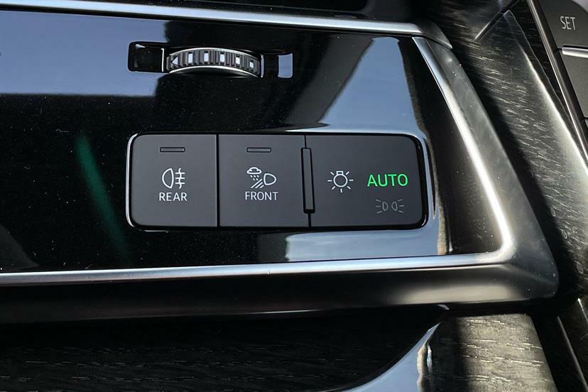 Audi Q7 3.0 Tfsi E Quattro 394 Black Edition Tiptronic Grey #32