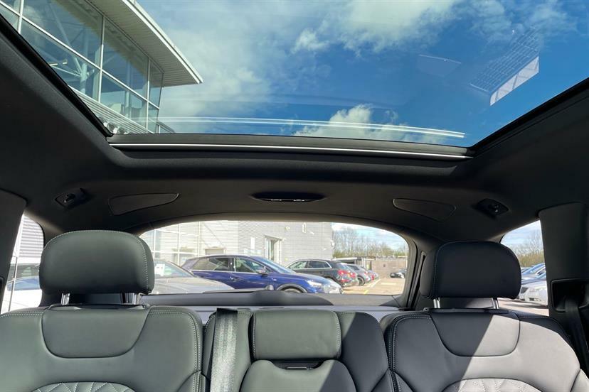 Audi Q7 3.0 Tfsi E Quattro 394 Black Edition Tiptronic Grey #18